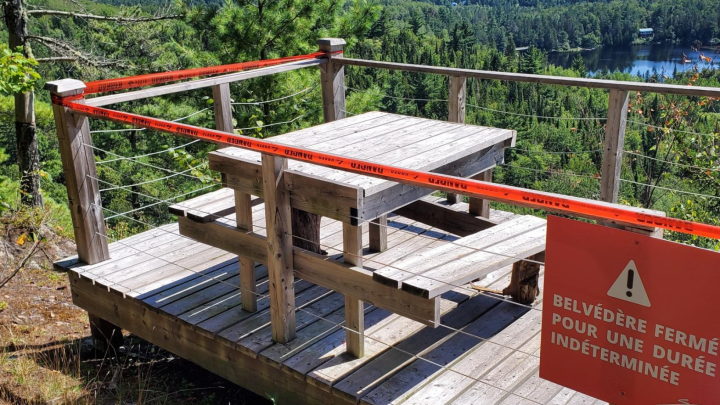 BELVÉDÈRES FERMÉS | PARC RÉCRÉOFORESTIER